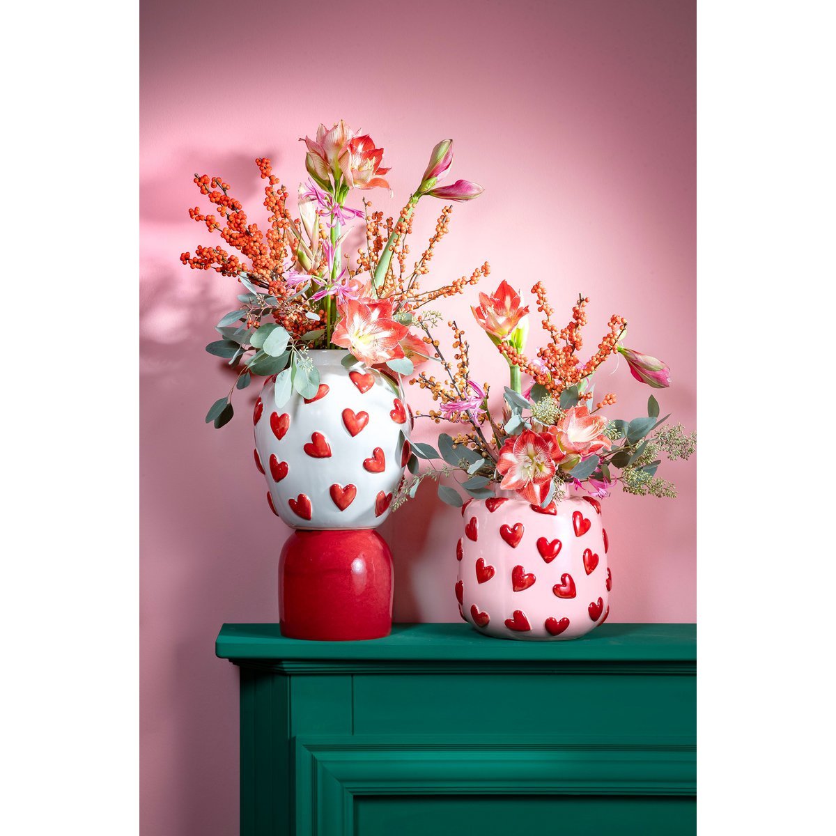 Herzvase – H33 x Ø30 cm – Keramik – Weiß, Rot